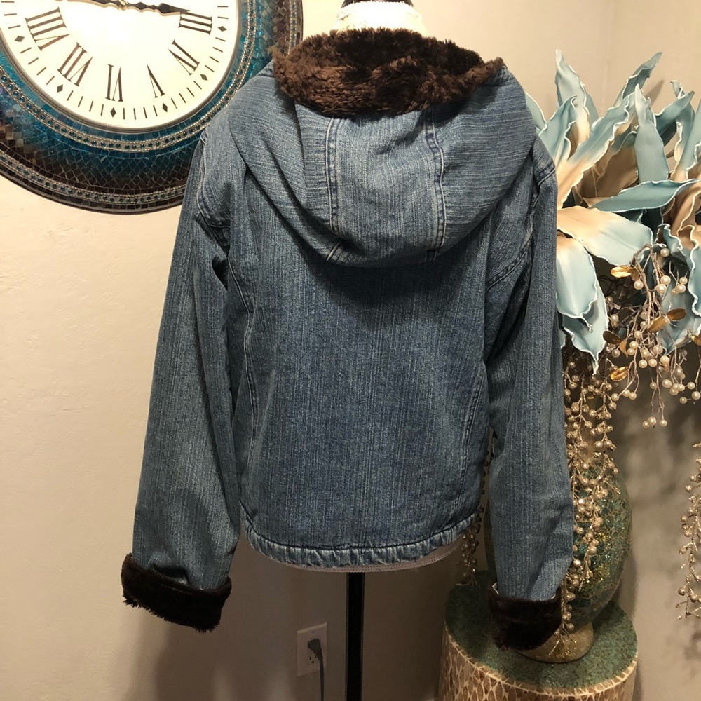 Lee Blue Jean Jacket with Brown Accents - Picture 5 of 7